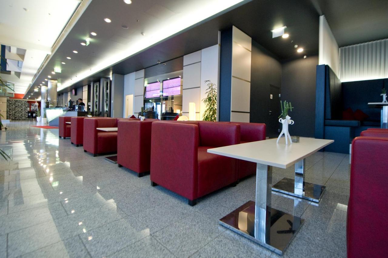Pannonia Tower Hotel Parndorf Exterior photo